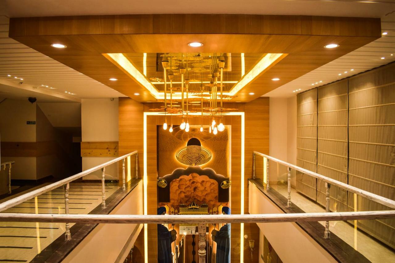 One Earth Gg Regency Hotell Amritsar Exteriör bild