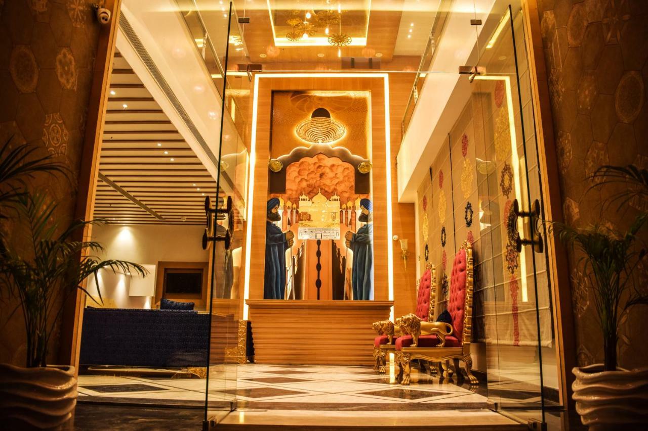 One Earth Gg Regency Hotell Amritsar Exteriör bild