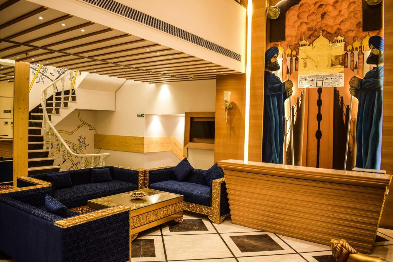 One Earth Gg Regency Hotell Amritsar Exteriör bild